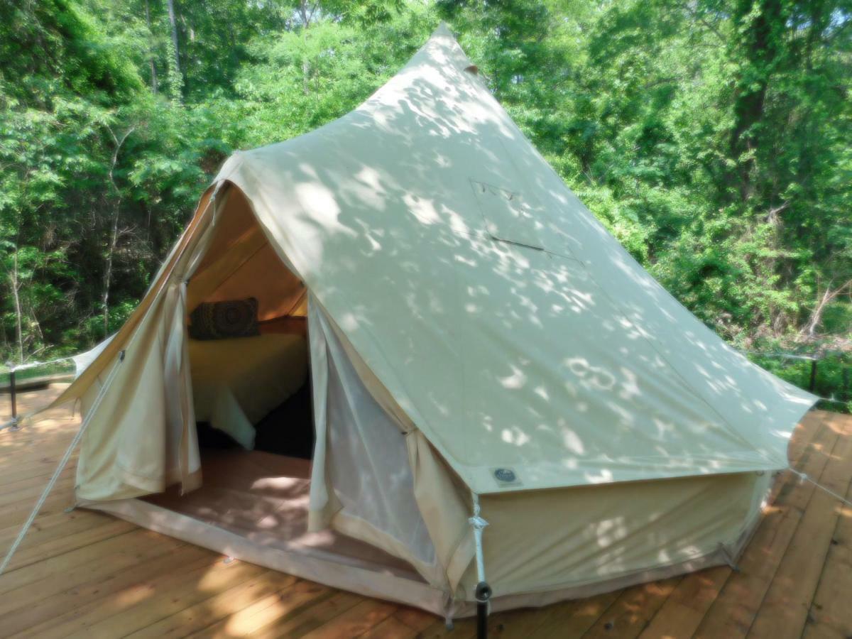 Glampin' In Style-Broken Bow Hotel Екстериор снимка