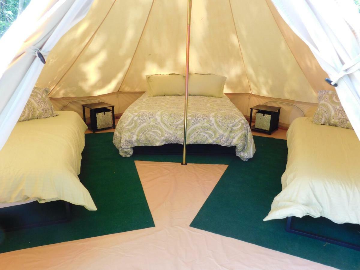Glampin' In Style-Broken Bow Hotel Екстериор снимка