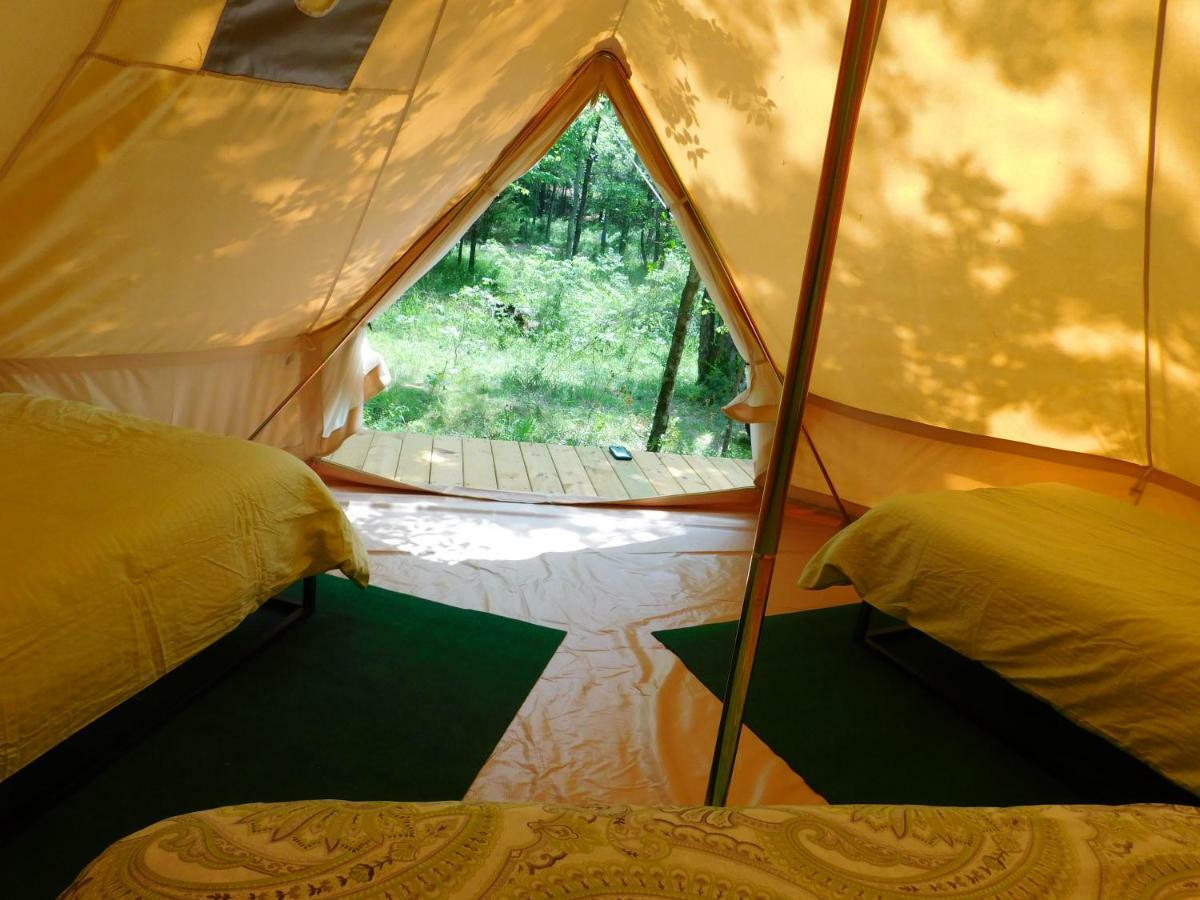 Glampin' In Style-Broken Bow Hotel Екстериор снимка