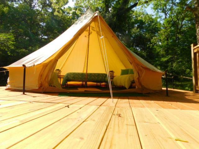 Glampin' In Style-Broken Bow Hotel Екстериор снимка