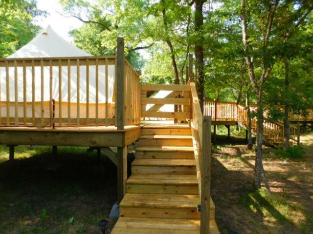 Glampin' In Style-Broken Bow Hotel Екстериор снимка