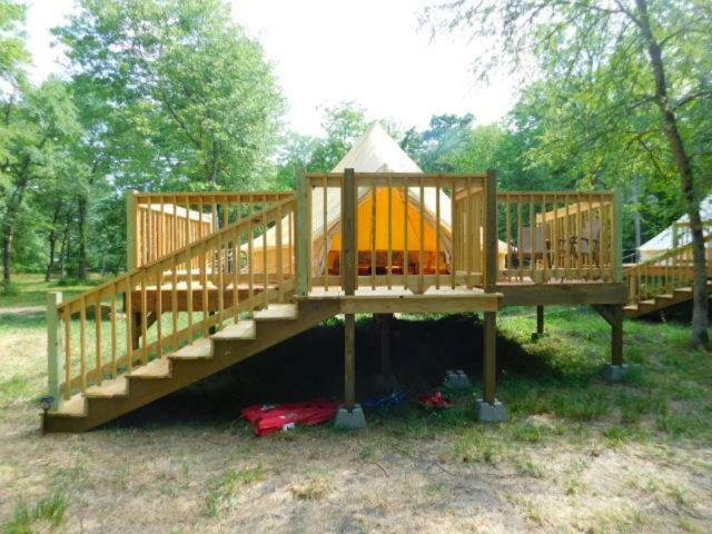 Glampin' In Style-Broken Bow Hotel Екстериор снимка