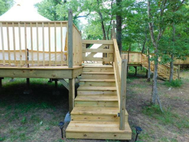 Glampin' In Style-Broken Bow Hotel Екстериор снимка